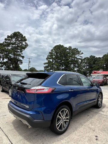 2020 Ford Edge Titanium