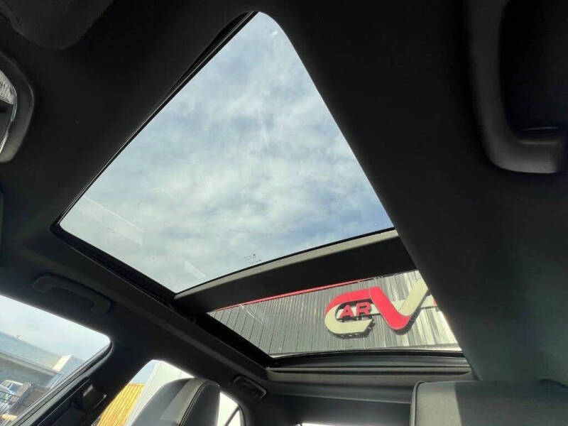 2015 Chrysler 300 C Platinum