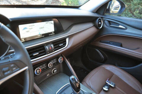 2018 Alfa Romeo Stelvio Ti