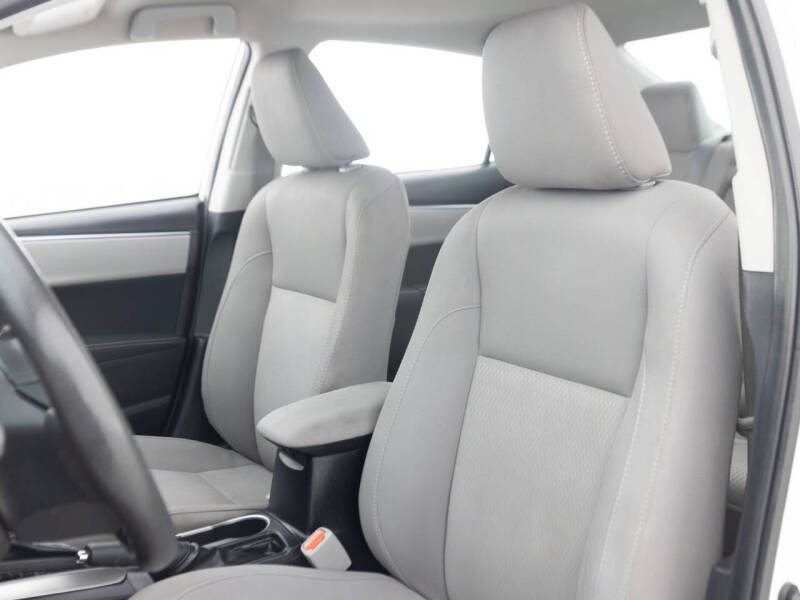 2015 Toyota Corolla LE Plus