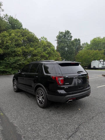 2016 Ford Explorer Sport