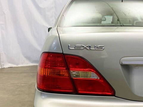 2003 Lexus LS 430