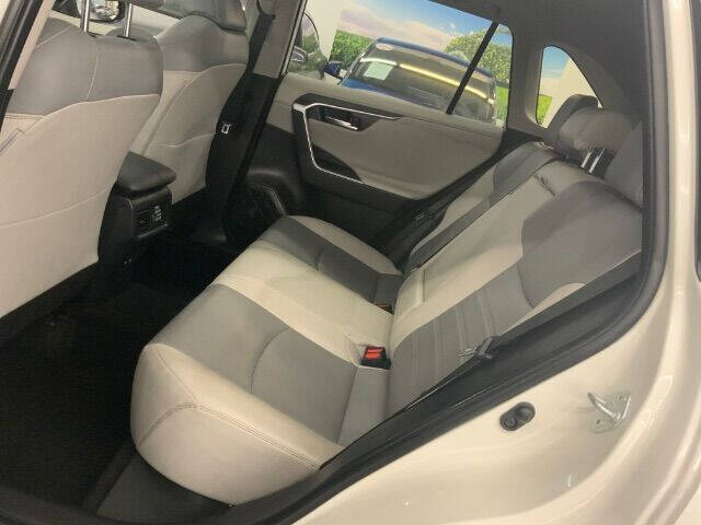 2020 Toyota RAV4 Limited