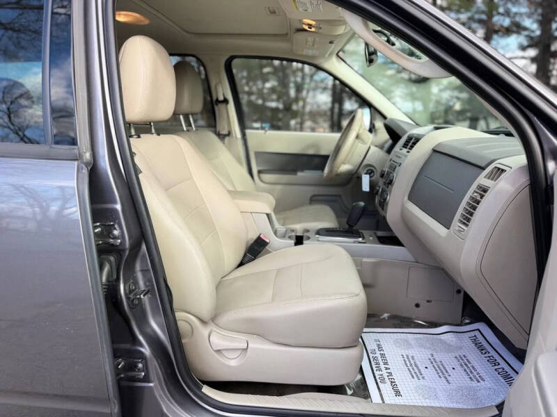 2009 Ford Escape XLT