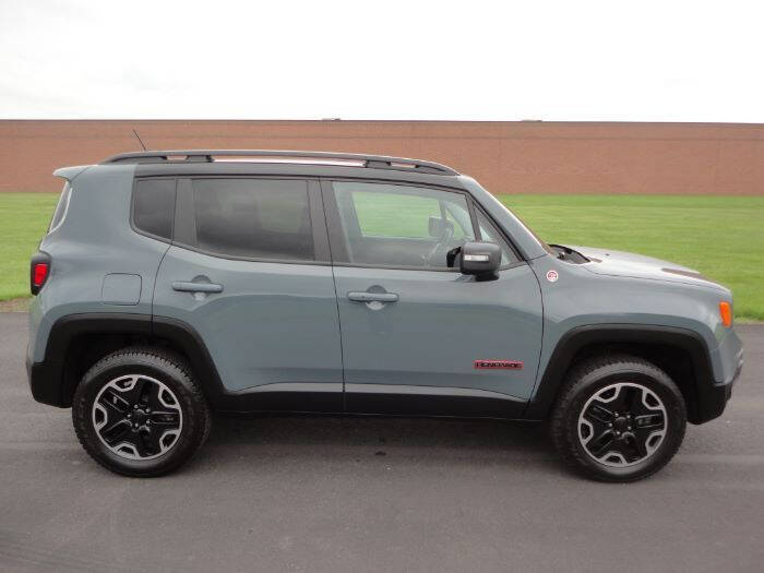 2016 Jeep Renegade Trailhawk