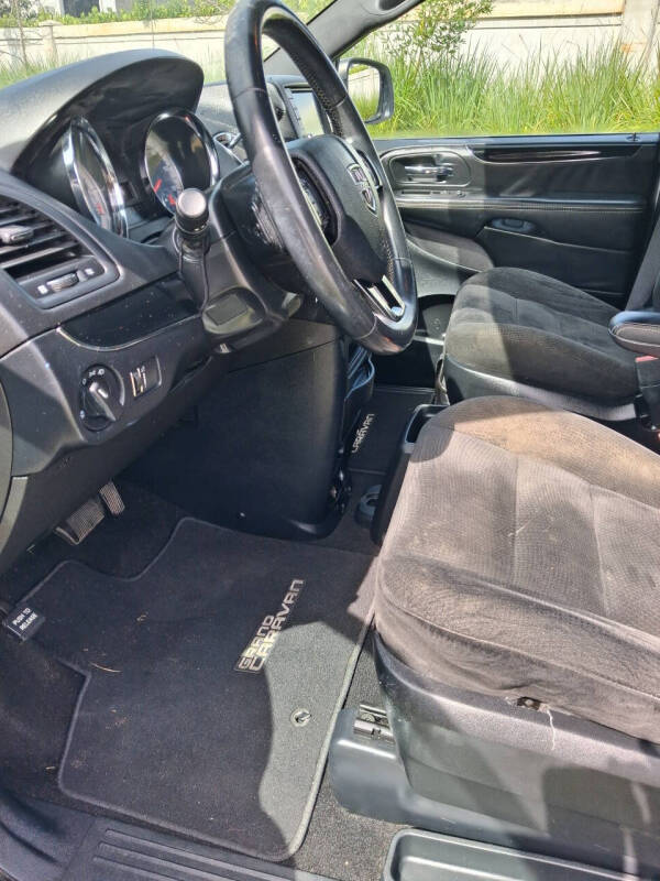 2017 Dodge Grand Caravan SE