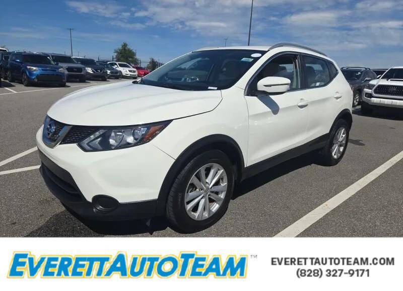 2017 Nissan Rogue Sport SV