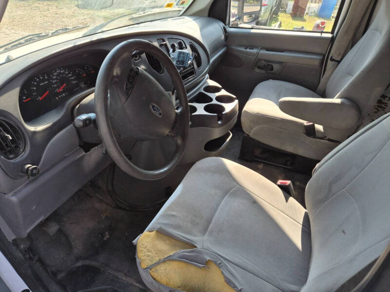 2008 Ford E-Series E-250