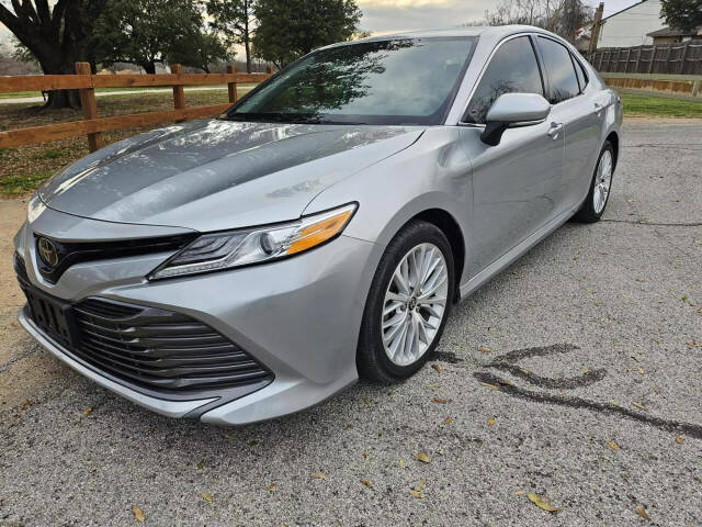 2020 Toyota Camry for sale at Beto's Cars in Arlington, TX