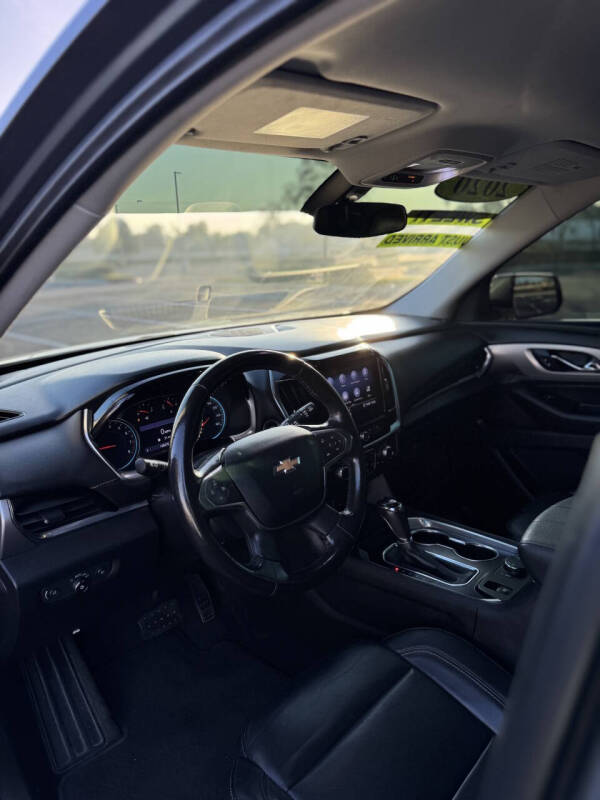 2020 Chevrolet Traverse LT Leather
