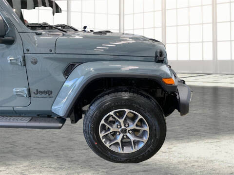 2025 Jeep Gladiator Sport