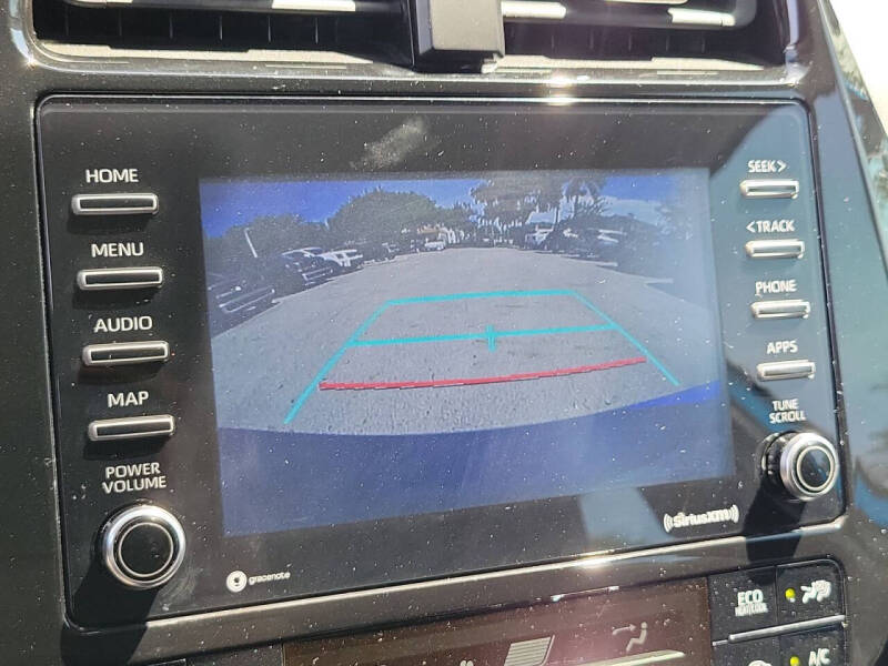 2022 Toyota Prius LE