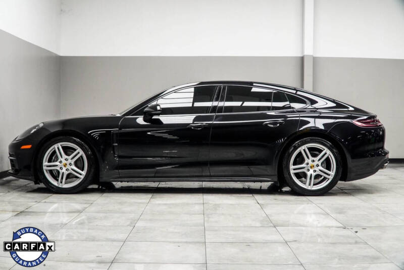 2018 Porsche Panamera