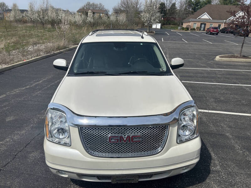 2009 GMC Yukon XL Denali