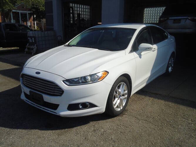 2013 Ford Fusion SE