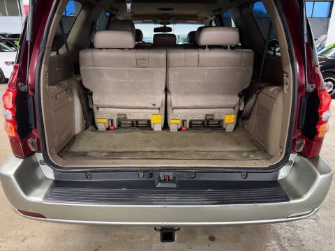 2002 Toyota Sequoia SR5