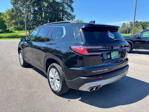2024 GMC Acadia Elevation