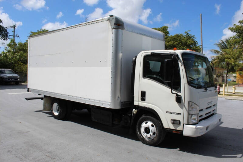 2014 Isuzu NPR-HD