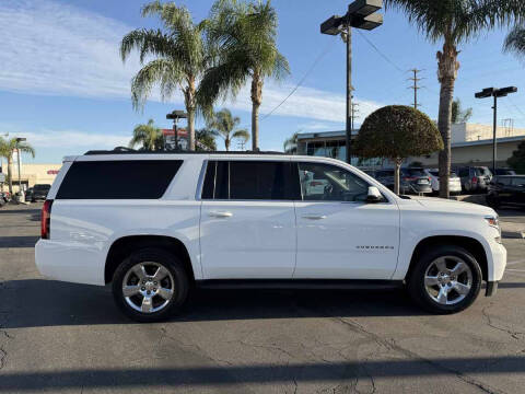 2017 Chevrolet Suburban LT