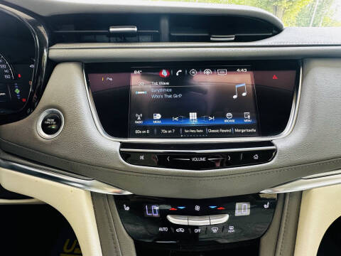 2017 Cadillac XT5 Luxury