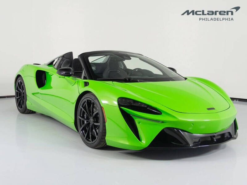 2025 McLaren Artura Spider