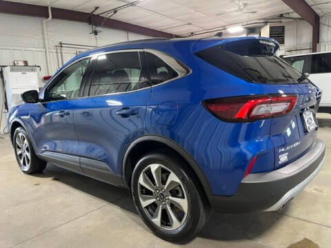 2023 Ford Escape Platinum