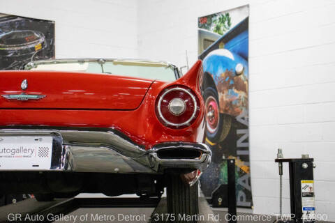 1957 Ford Thunderbird