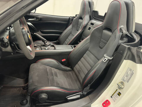 2017 FIAT 124 Spider Abarth