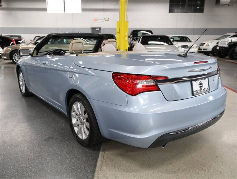 2012 Chrysler 200 Touring