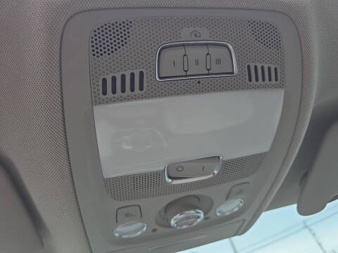 2012 Audi Q5 3.2 quattro Premium Plus