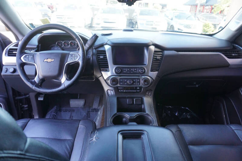 2019 Chevrolet Suburban LT