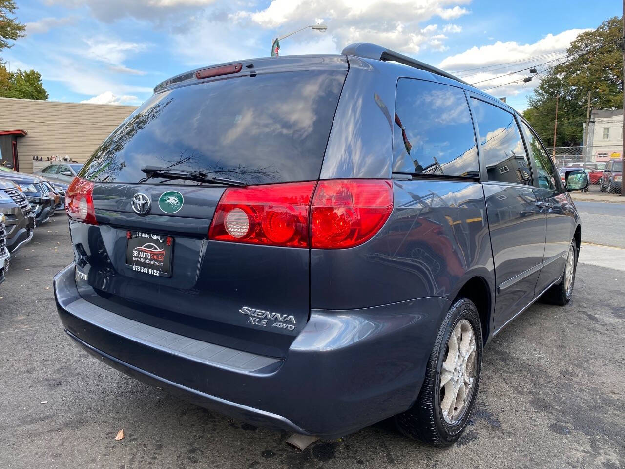 2006 Toyota Sienna for sale at 3B Auto Sales in Paterson, NJ