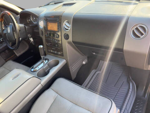 2007 Lincoln Mark LT