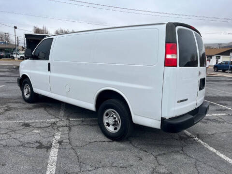2018 Chevrolet Express 2500