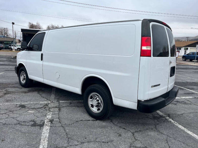 2018 Chevrolet Express 2500