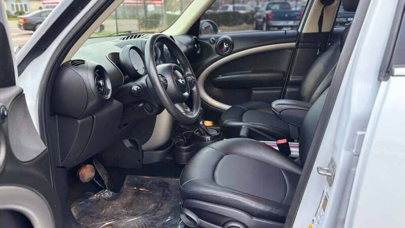 2015 MINI Countryman Cooper