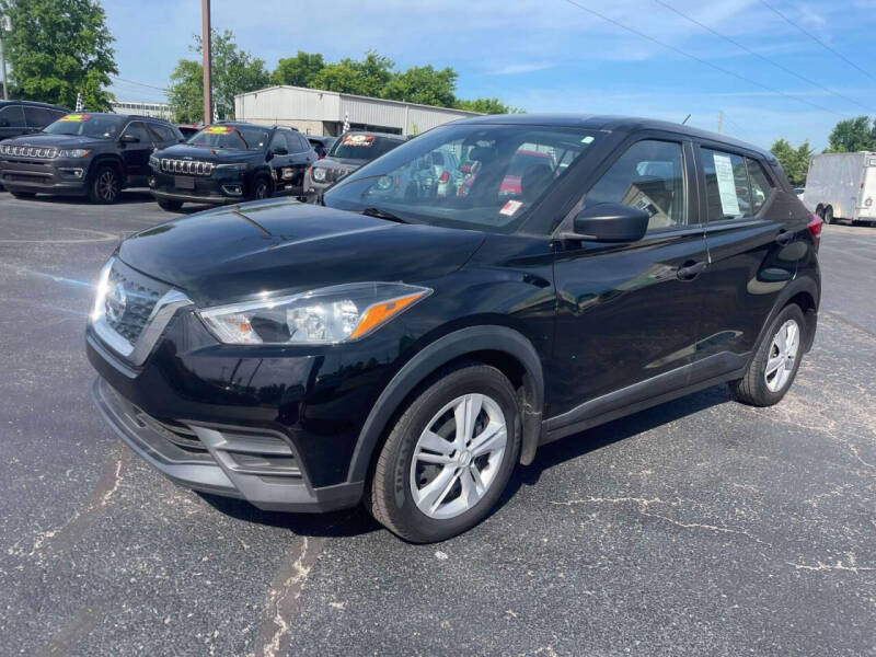 2020 Nissan Kicks S