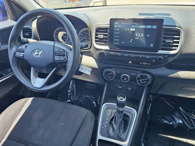 2021 Hyundai Venue SE
