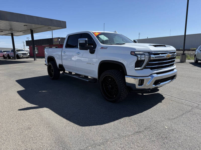 2024 Chevrolet Silverado 2500HD LTZ's photo