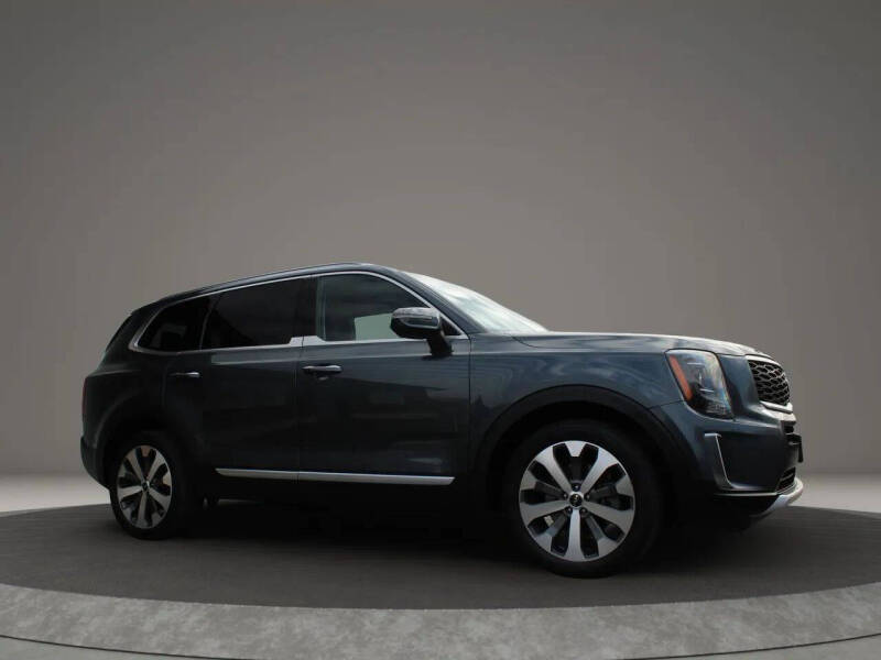 2022 Kia Telluride S