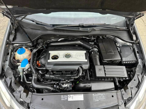 2010 Volkswagen GTI Base PZEV