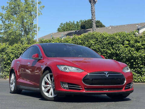 2015 Tesla Model S P85D