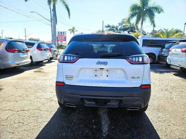 2019 Jeep Cherokee