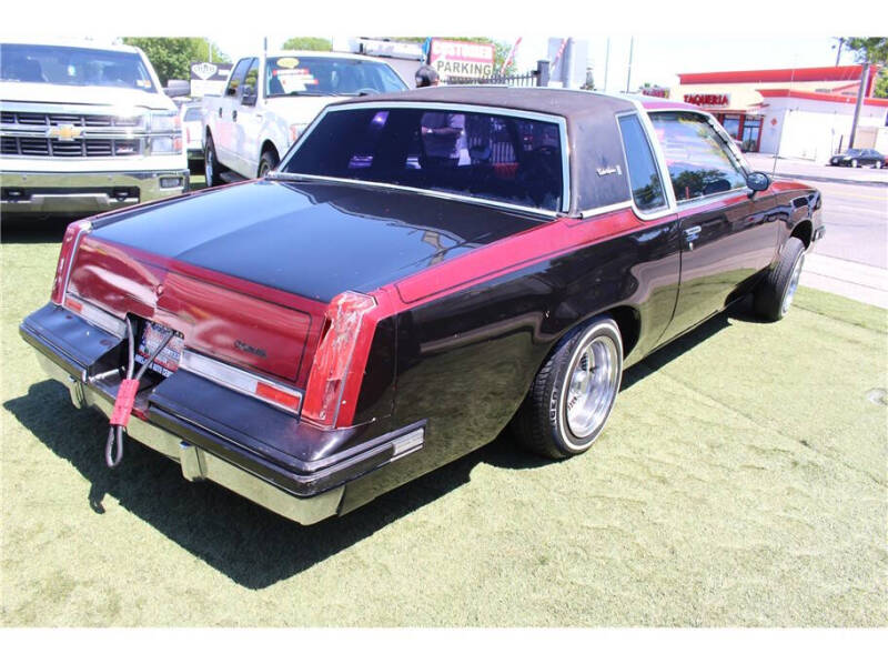 1983 Oldsmobile Cutlass Supreme Brougham