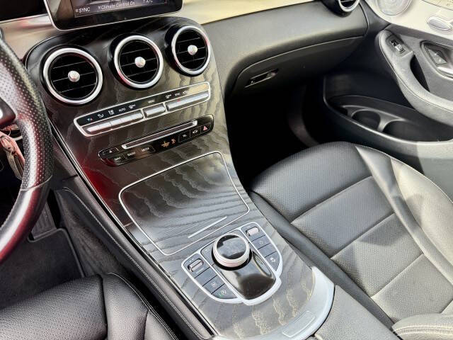 2019 Mercedes-Benz GLC GLC 300 4MATIC