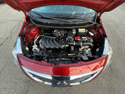 2017 Nissan Versa 1.6 SV