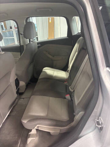 2014 Ford C-MAX Hybrid SE