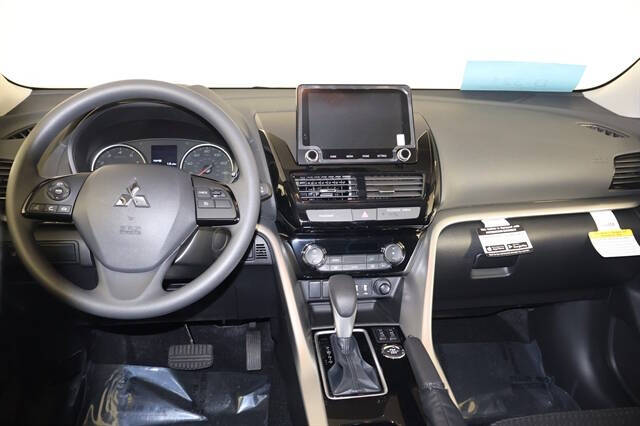 2026 Mitsubishi Eclipse Cross LE