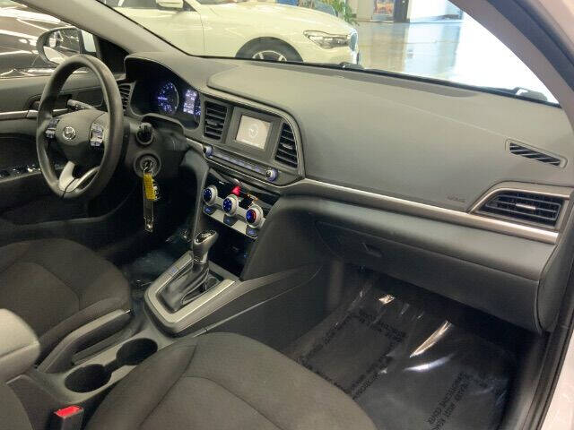 2019 Hyundai Elantra