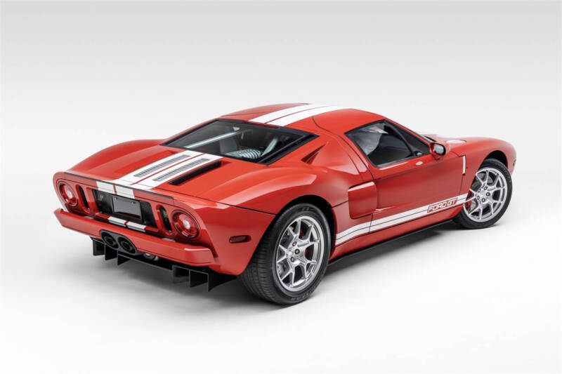 2005 Ford GT